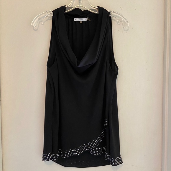 ♠️Beautiful Cowl Neck Sleeveless Top♠️ - Picture 2 of 12